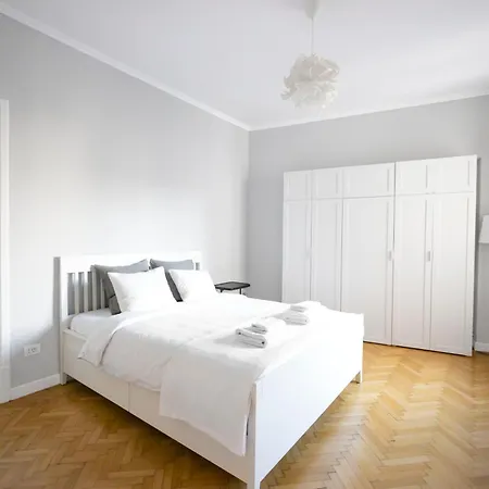 Your Big In Center Appartement *