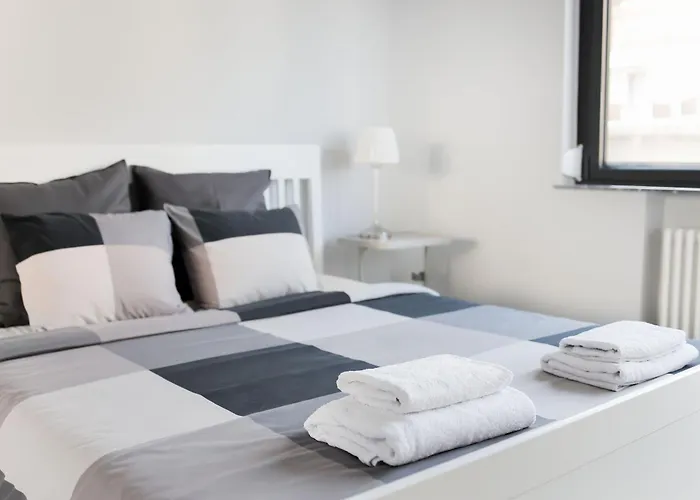 Your Big In Center Apartament *